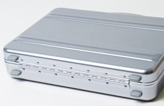 Малый алюминиевый атташе-кейс Slimline 3" Zero Halliburton, полированный голубой