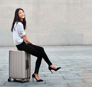 Мала валіза 36 л Xiaomi RunMi 90 Points suitcase Maсaron Powder 20"