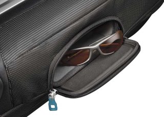 Мала валіза 38 л THULE Crossover Carry-on (56 см) Black Мала валіза 38 л THULE Crossover Carry-on (56 см) Black