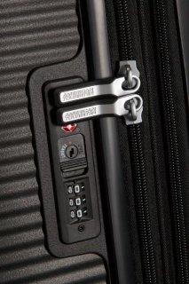 Малый чемодан American Tourister Soundbox ручная кладь – 35,5 / 41 л, 2,6 кг Черный
