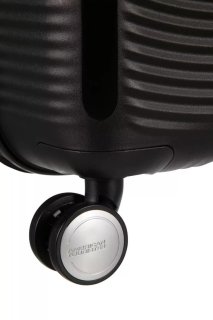 Малый чемодан American Tourister Soundbox ручная кладь – 35,5 / 41 л, 2,6 кг Черный