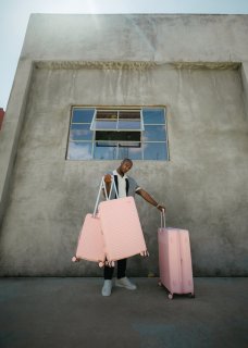 Малый чемодан Heys Pastel ручная кладь на 37/44 л из поликарбоната Розовый