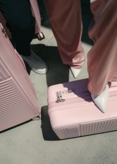 Малый чемодан Heys Pastel ручная кладь на 37/44 л из поликарбоната Розовый