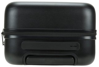 Малый чемодан из поликарбоната 41 л Incase Novi 4 Wheel Hubless 22, черный