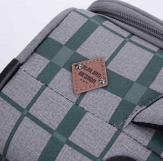 Мала валіза на 2-х колесах 42 л Roncato Adventure Multicolor green