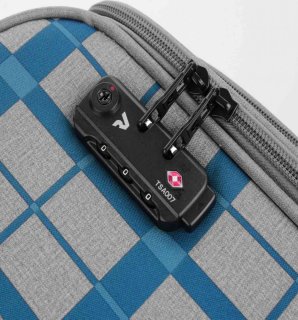 Мала валіза на 2-х колесах 42 л Roncato Adventure Multicolor light blue