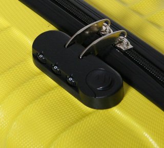 Малый пластиковый чемодан 23 л Vip Collection Nevada 16 Yellow