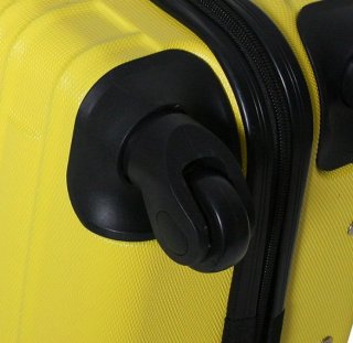 Малый пластиковый чемодан 23 л Vip Collection Nevada 16 Yellow
