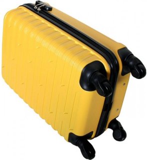 Малый пластиковый чемодан 36 л Vip Collection Costa Brava 20 Yellow