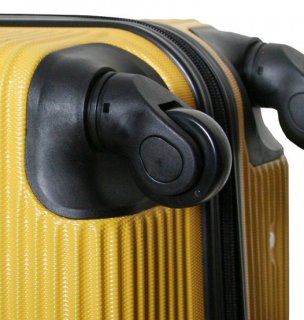 Малый пластиковый чемодан 36 л Vip Collection Sierra Madre 20 Yellow