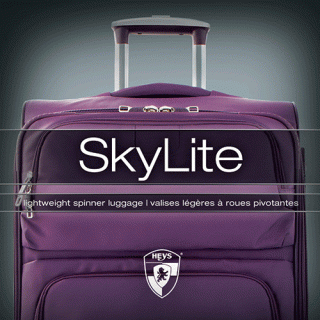 Малый тканевый чемодан 38 л на 4-х колесах Heys SkyLite, пурпурный