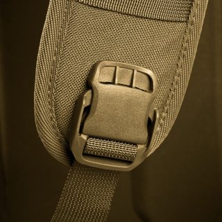 Однолямковий тактичний рюкзак Highlander Stoirm Gearslinger на 12 л вагою 1 кг з відділом під ноутбук з нейлону Хакі
