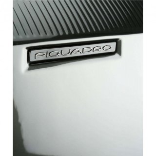 Piquadro CUBICA/Black S 34 л чемодан из поликарбоната на 4 колесах черный