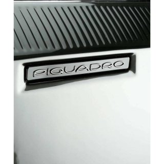 Piquadro CUBICA/Black S 39 л чемодан из поликарбоната на 4 колесах черный