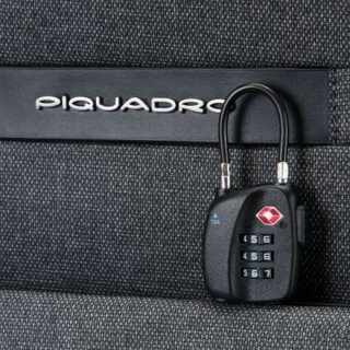 Piquadro Move2 63 л текстильна валіза на 4-х колесах чорна