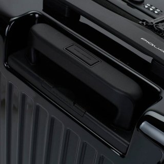 Piquadro SEEKER70/Black S 39,5 л чемодан из поликарбоната на 4 колесах черный