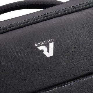Roncato Lite Plus 42 л полегшена валіза для ручної поклажі з нейлону чорна