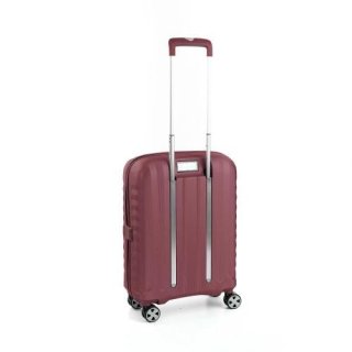 Roncato UNO ZSL Premium 2.0 элитный чемодан 38 л из поликарбоната красный