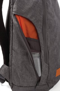 Рюкзак Crumpler Shuttle Delight Backpack для MB PRO 15" (серый)