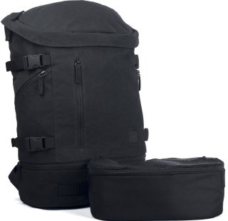 Рюкзак Crumpler The Base Park для MB PRO 15"+ DSLR камеры (черный)