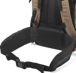 Рюкзак Crumpler The Base Park для MB PRO 15"+ DSLR камеры (коричневый)
