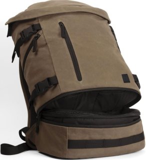 Рюкзак Crumpler The Base Park для MB PRO 15"+ DSLR камеры (коричневый)
