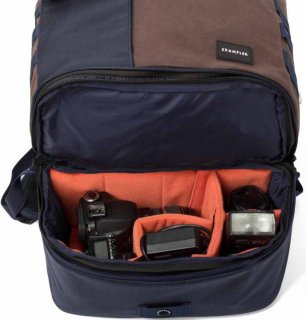 Рюкзак Crumpler The Trooper для MB PRO 15"+ DSLR камеры (коричневый)