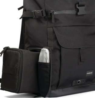 Рюкзак Crumpler Truckster для ноутбука 16" + DSLR камеры (черный)