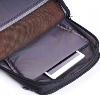 Рюкзак для ноутбука 15,6" Hedgren Link HOOKUP Backpack, черный Рюкзак для ноутбука 15,6" Hedgren Link HOOKUP Backpack, черный