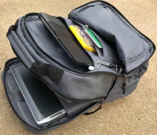 Рюкзак для ноутбука 15" Speck Backpacks Ruck Charcoal/Charcoal