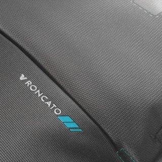 Рюкзак на колесах Roncato SPEED под ручную кладь на 39 л Черный