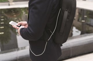 Рюкзак-портфель-сумка для ноутбука XD Design Bobby Bizz с защитой от краж Черный