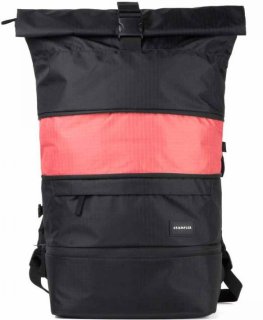 Рюкзак повседневный с отсеком для DSLR фотокамеры Crumpler The Pearler (черный)