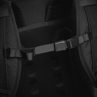 Рюкзак тактичний Highlander Stoirm Backpack на 40 л з водовідштовхувального матеріалу та відділенням під ноутбук Чорний