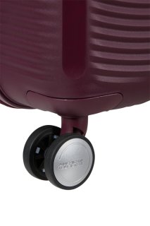 Середня валіза American Tourister Soundbox – 71,5 / 81 л, 3,7 кг Бордова