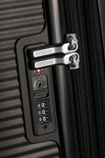 Середня валіза American Tourister Soundbox – 71,5 / 81 л, 3,7 кг Чорна