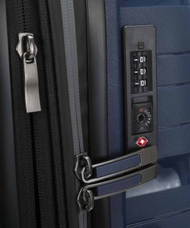 Средний чемодан из полипропилена 71 л Travelite MOTION Navy