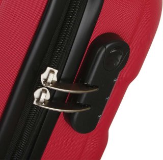 Средний чемодан на 4-х колесах 65 л Travelite Vinda, красный