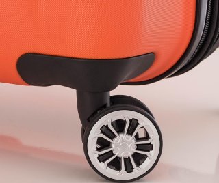 Средний чемодан на 4-х колесах 78/86 л Travelite City Orange