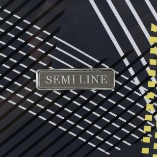 Средний чемодан Semi Line на 67 л весом 3,3 кг из пластика Антрацит