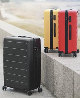 Средний чемодан Xiaomi Ninetygo Business Travel на 65 л из поликарбоната Красный