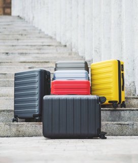 Средний чемодан Xiaomi Ninetygo Business Travel на 65 л из поликарбоната Розовый