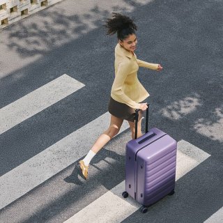 Средний чемодан Xiaomi Ninetygo Rhine – 66 л, 4 кг Фиолетовый Средний чемодан Xiaomi Ninetygo Rhine – 66 л, 4 кг Фиолетовый