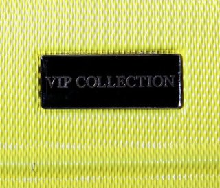 Средний пластиковый чемодан 64 л Vip Collection Nevada 24 Yellow