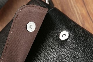 Сумка через плече чоловіча шкіряна Tiding Bag Чорна