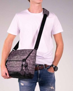 Сумка для ноутбука 15" Hedgren Link TIE Messenger, камуфляж Сумка для ноутбука 15" Hedgren Link TIE Messenger, камуфляж