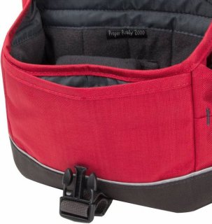 Сумка для зеркальной фотокамеры Crumpler Proper Roady 2000 (deep red)