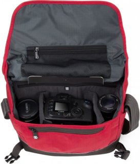 Сумка для зеркальной фотокамеры Crumpler Proper Roady 7500 (deep red)