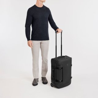 Сумка на колесах Victorinox Modern – 42 л, 3 кг Черная