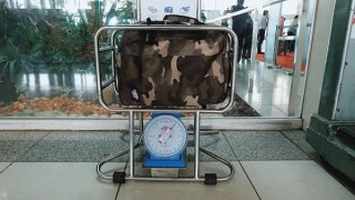 Сумка-рюкзак CabinZero Classic 44L Urban Camo